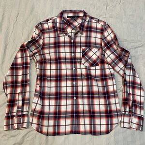 Women’s long-sleeve Tommy Hilfiger shirt